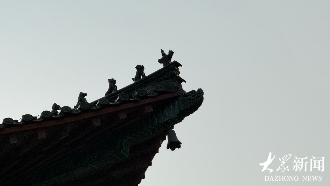 秋意初“染imToken钱包下载”大明湖