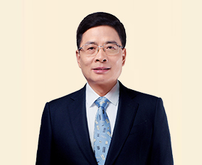 周云杰

推进具身智能不能把它当成“更像人的机器人”，而是要把“智能放进真实的世界，让智能在场景内闭环”。
