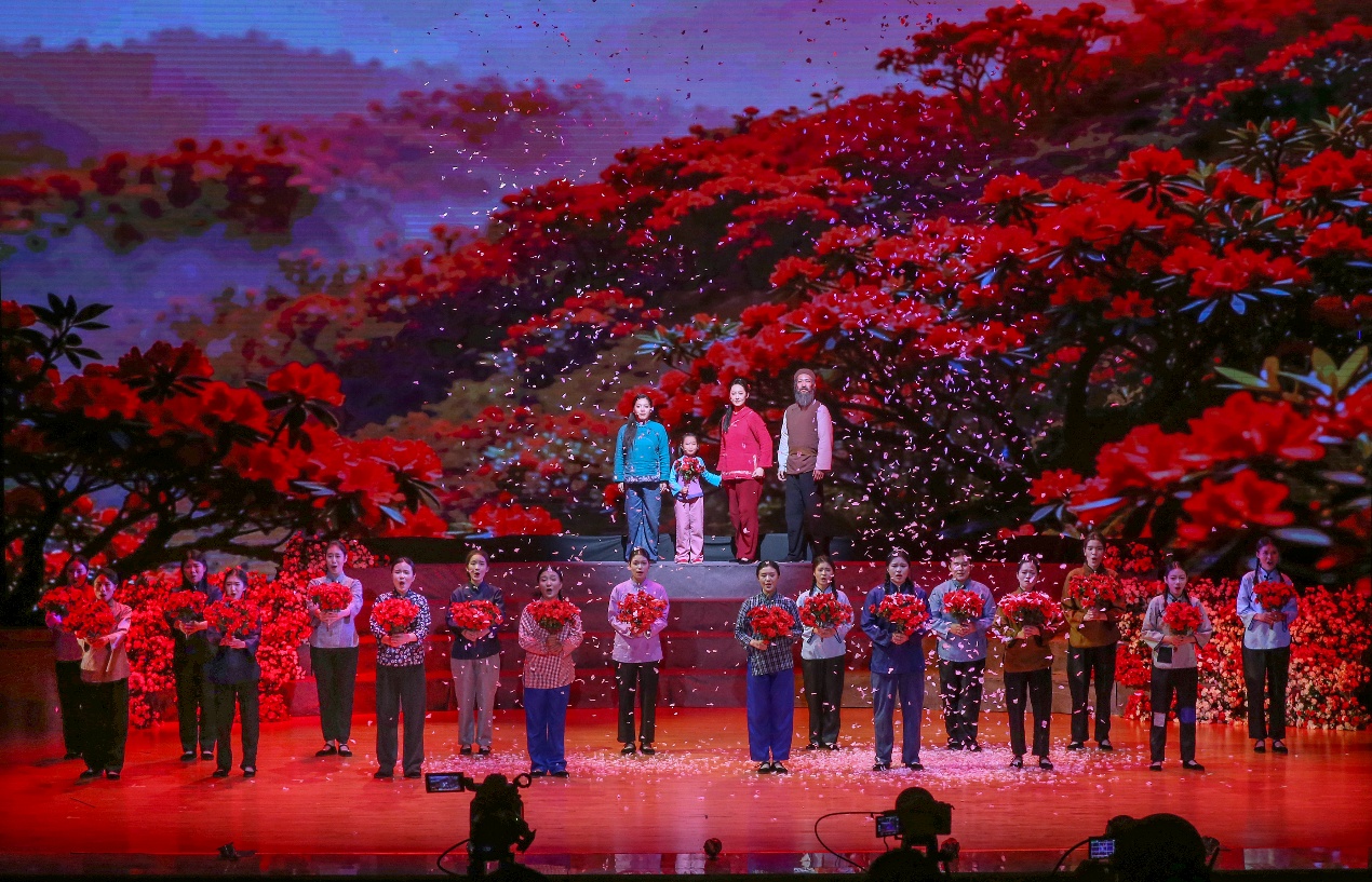 “思政授课+红色歌剧展演” 海南imToken钱包师范大学以“歌剧思政”创新研究生入学教育