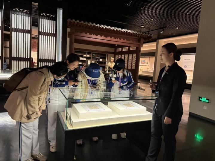 沉浸式研学体验。武威市融媒体中心供图