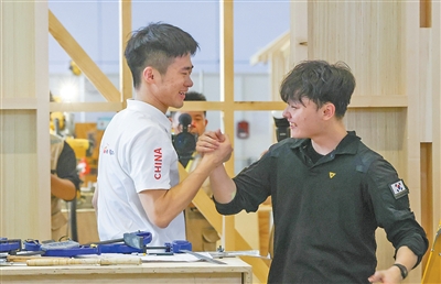 精进技艺 互学互鉴im官网(走进世界技能大赛)