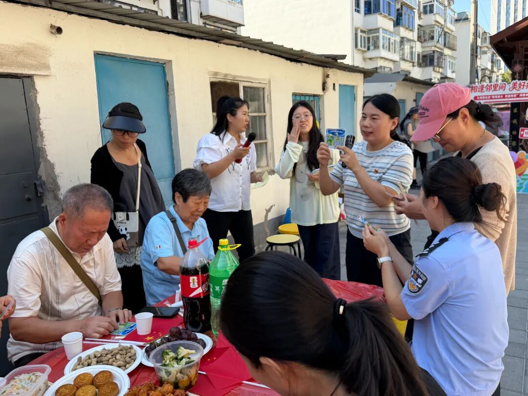 公益福彩连民心,邻里同宴传温im官网情——大海阳社区这顿邻里宴,真香真暖!