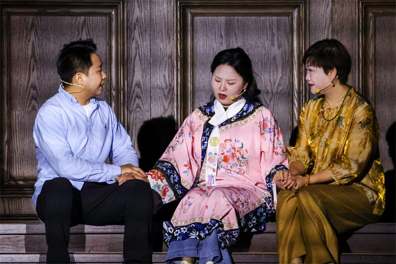 武汉青年心理情景剧《我,安陵容》展演。武汉市精神卫生中心供图