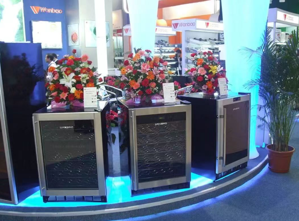 第100届广交会展出的万宝酒柜系列产品。图片来源:广州工控集团