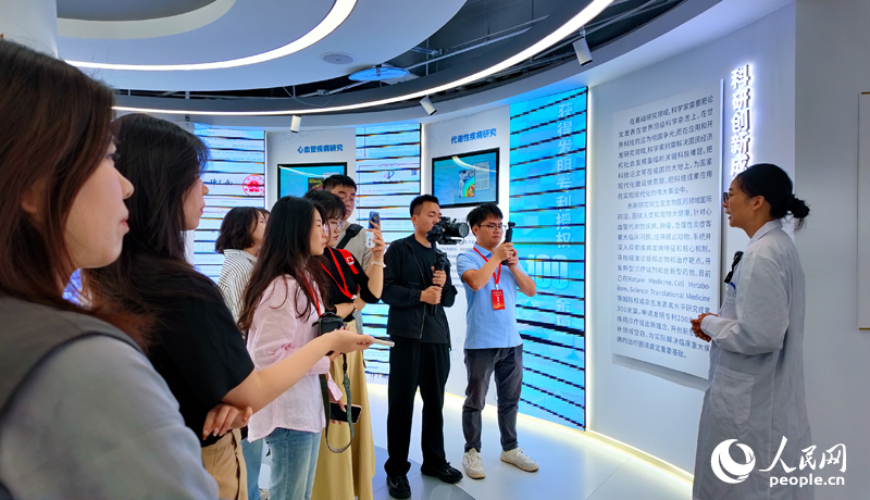 “今朝更好看”赣南等原中央imToken官网苏区振兴发展网络主题宣传活动启动