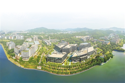 多措并举,共促产业向新向im钱包优(坚持和完善人民代表大会制度)