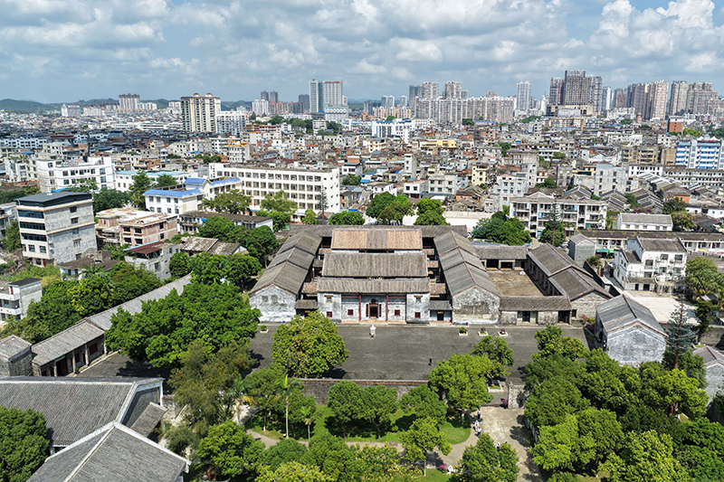 俯瞰刘永福旧居。滕俊摄