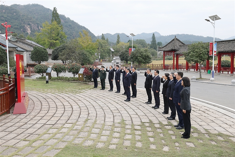 不忘初心 牢记使命 接续奋斗 奋im钱包官网力谱写中原大地推进中国式现代化新篇章
