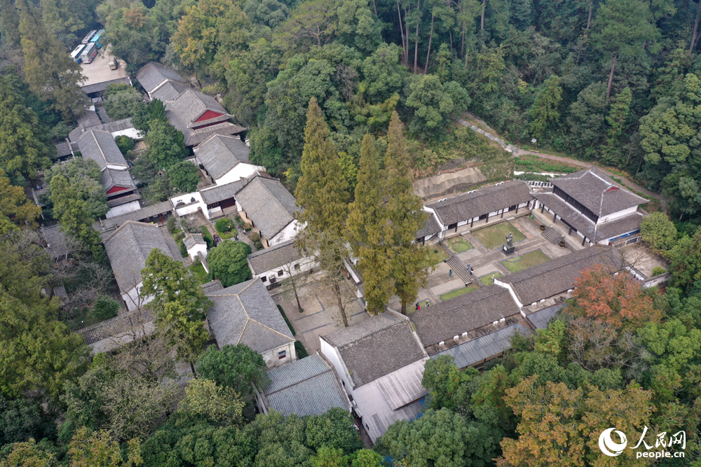 航拍镜头下的白鹿洞书院。人民网记者 时雨摄
