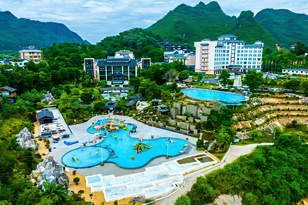 宁明花山温泉度假区
